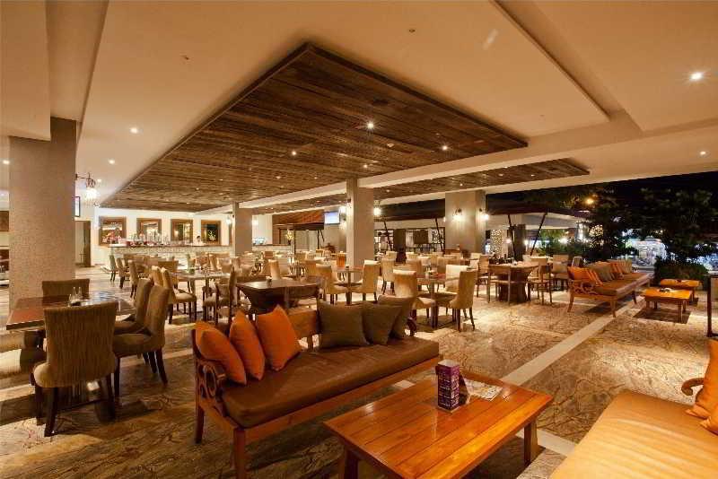 होटल Sun Island & Kuta 4*