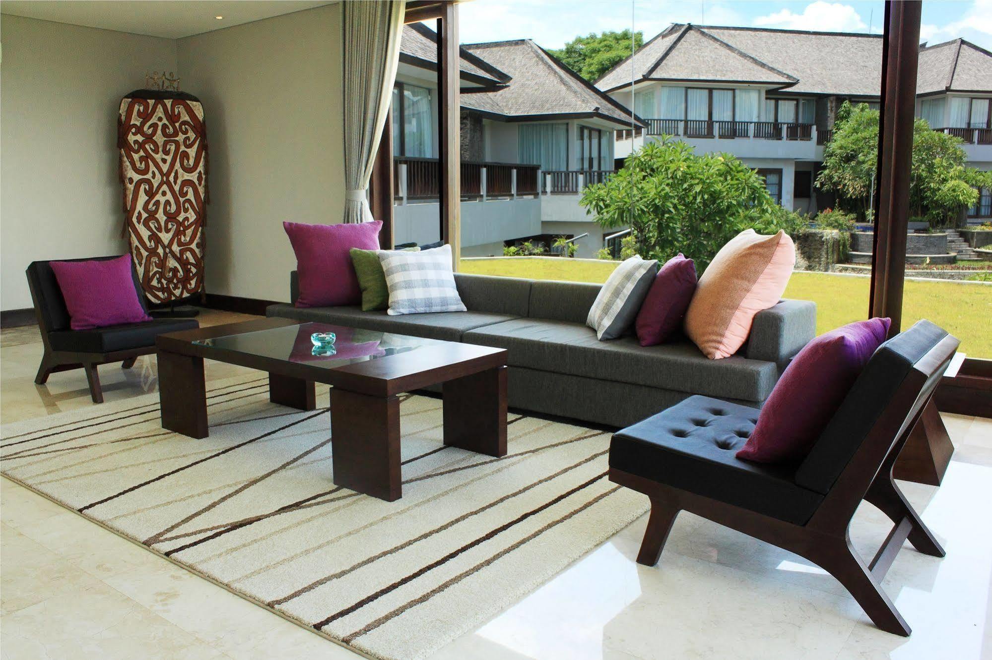 होटल Sun Island & Kuta